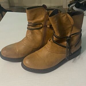 Patrizia Chukka Zip Ankle Boots EU 40 US 9 Brown Synthetic Faux Lined w/cushion